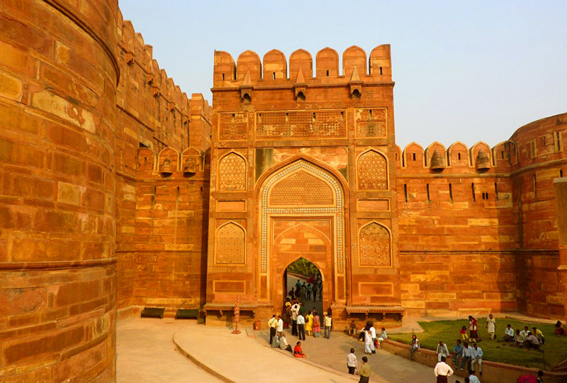 One Day Agra Tour by Train